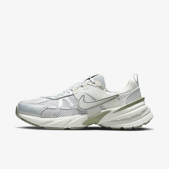 Retro Running Shoes. Nike